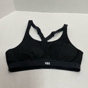 Victoria’s Secret VSX Medium Support Sports Bra 32A